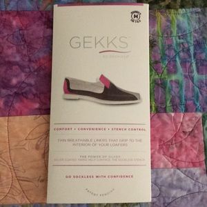 GEKKS shoe liners.